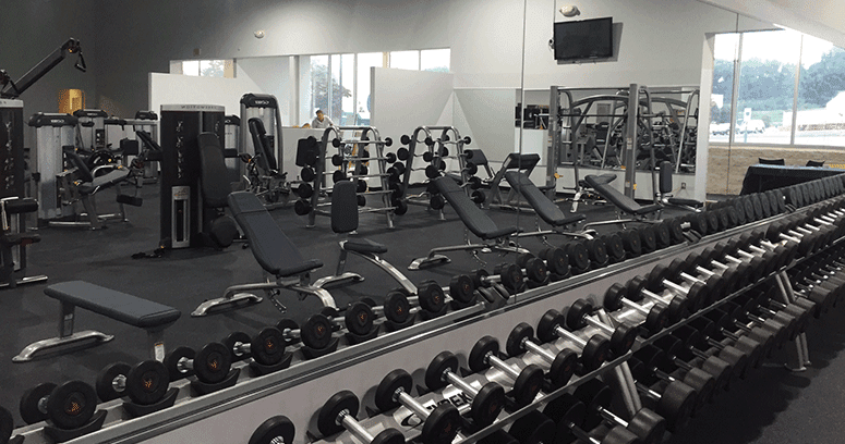 commercial-gym-mirrored-wall gym mirror repair king county washington