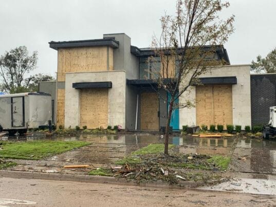 residential-tornado-recovery-e1626421906409 emergency board up services king county wa